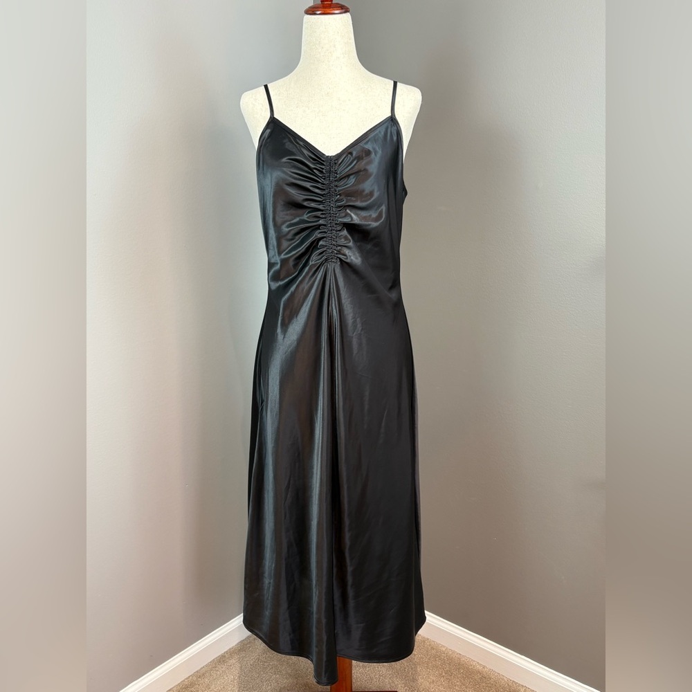 Black Silky Slip Dress Size M Adjustable Spaghetti Straps Ruching Bust Sexy